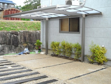 �~�i�~�E�G�N�X�e���A���Ɠ��e�@�J�[�|�[�g�{�H��