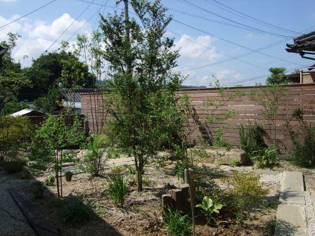 �����E�O�\�E�G�N�X�e���A�{�H��@�G�؂̒�ƃn�[�h�E�b�h�̃t�F���X�@�b�ߎs